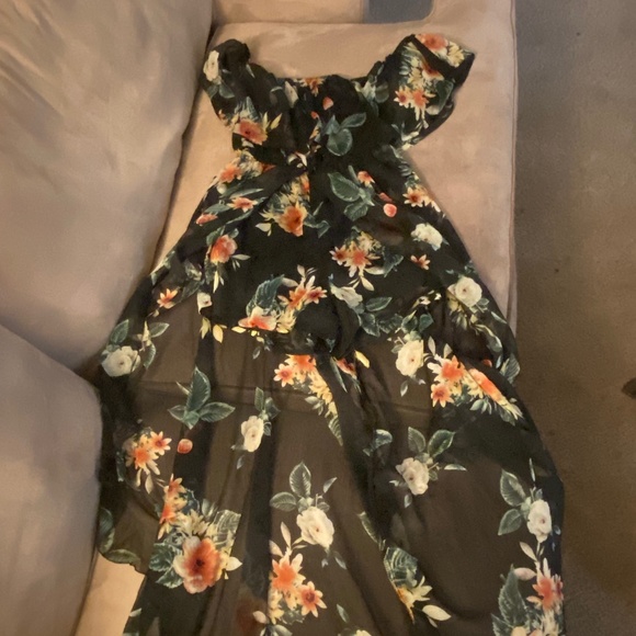 Dress - Picture 1 of 1